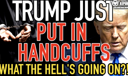 Trump Just Put In Handcuffs! WHAT THE HELL’S GOING ON! 